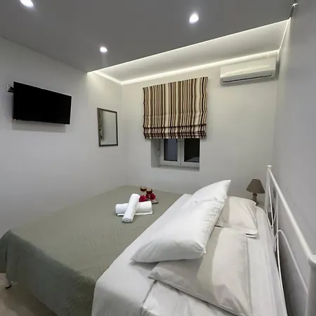 Eutixias House