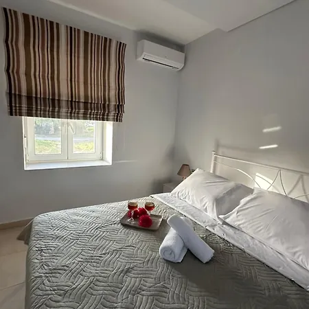 Eutixias House Szfáka